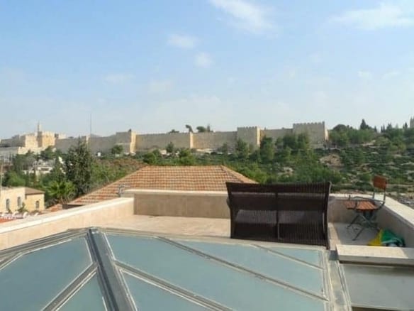 House for sale in Yemin moshe Jerusalem