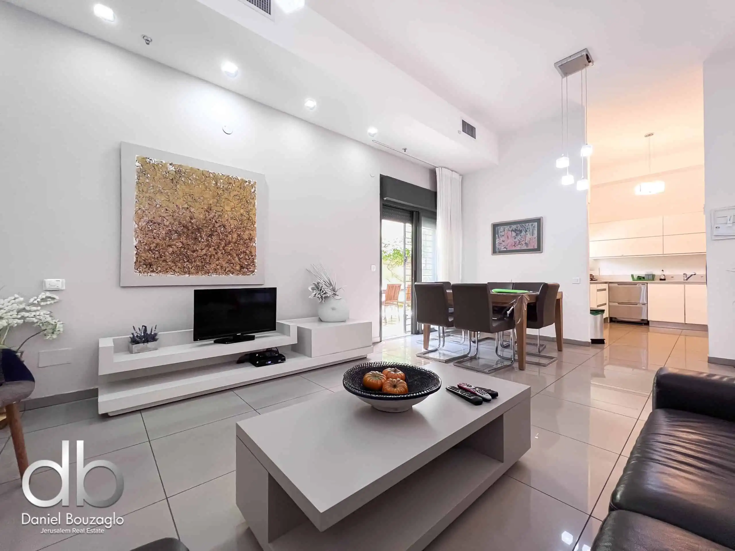 Hamoshava.2br,airbnb,apt