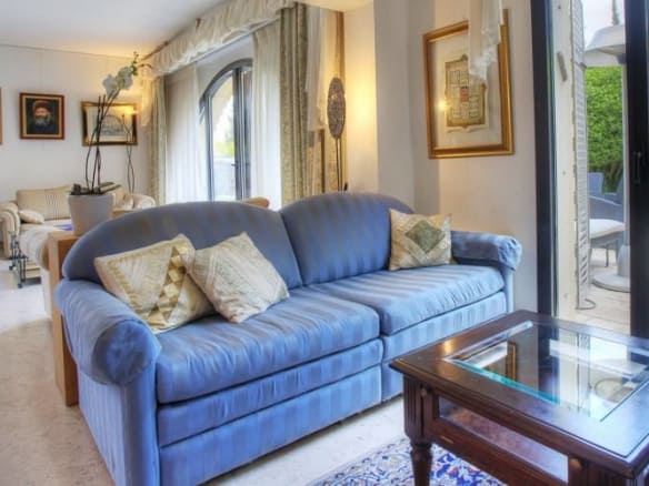 David.Village.Jerusalem garden duplex for sale