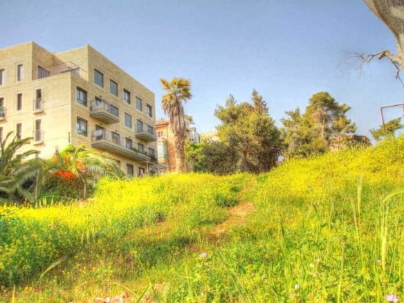 Luxury.building.old.katamon.Jerusalem