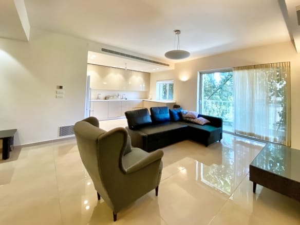 Molcho.st.Talbieh.new.apt