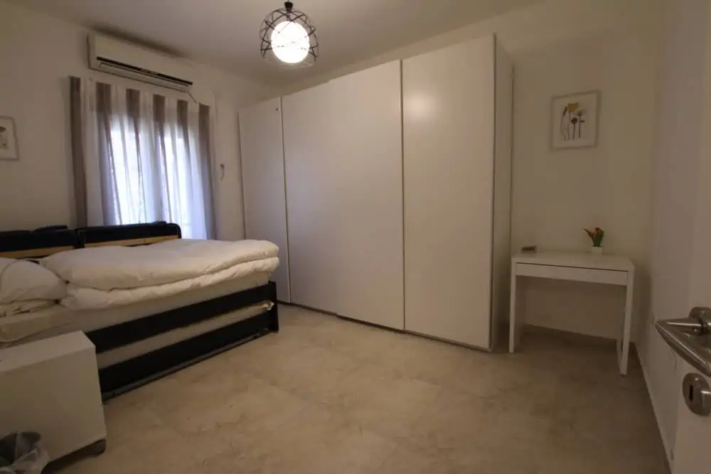 Shmuel.Hanagid.st.2br.airbnb.apt1091 Shmuel.Hanagid.st.2br.airbnb.apt