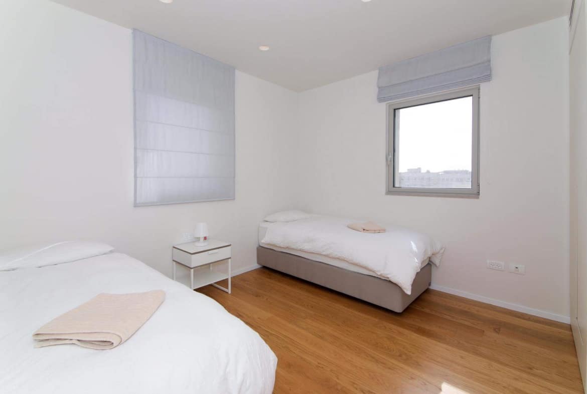 Vacation.rental.apartment.4br.david.crown.Jerusalem