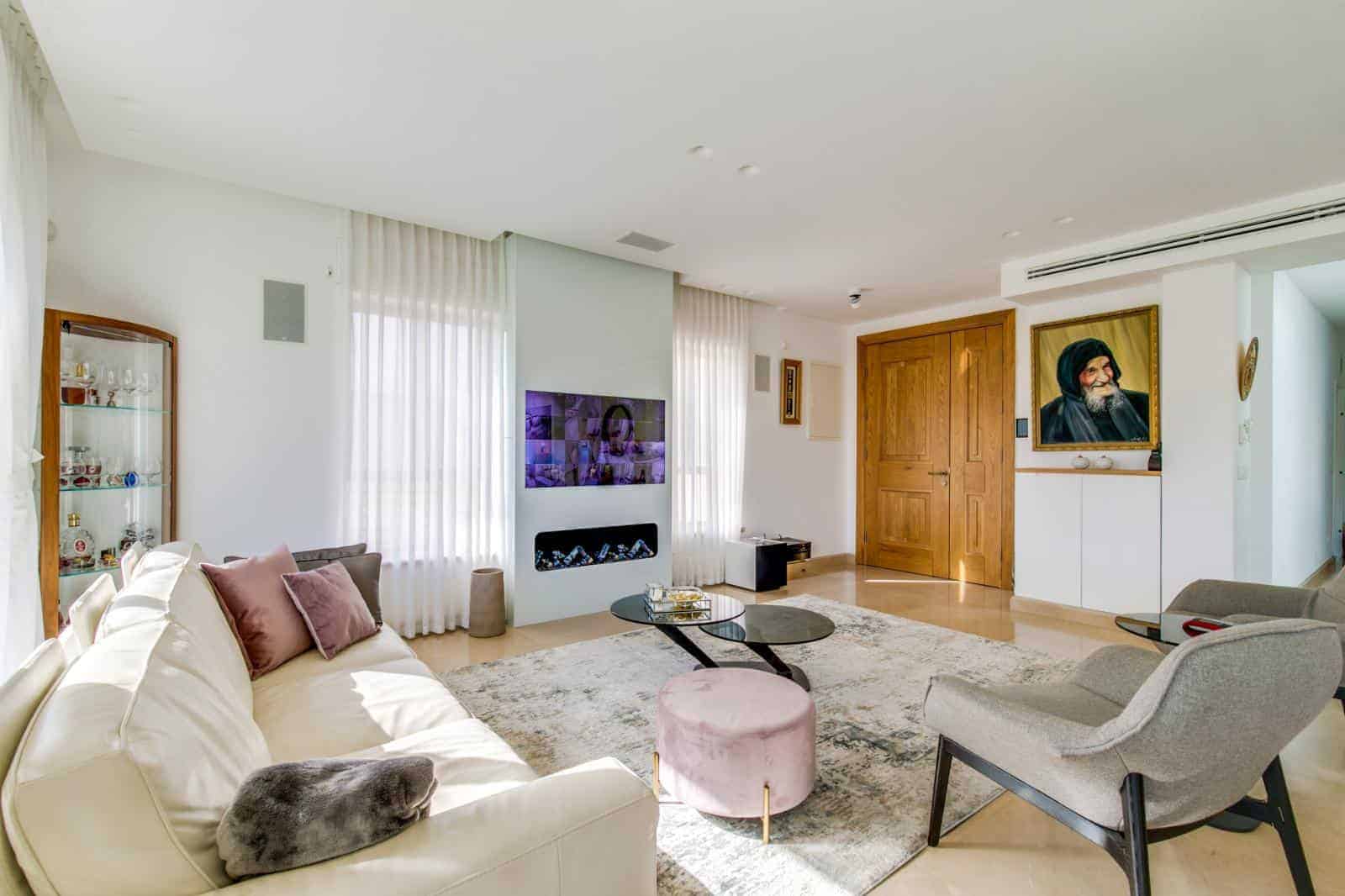 Emek REffaim Penthouse for sale