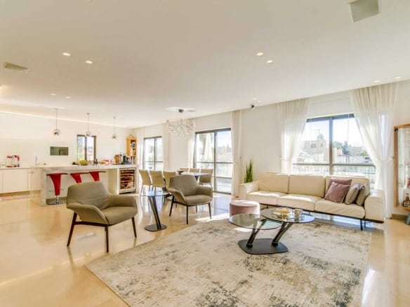 Emek REffaim Penthouse for sale