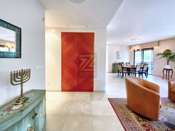 דירת יוקרה למכירה ברחביה גבול טלביה