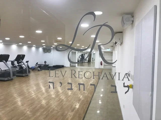 Lev.REchavia.3br.re-sale