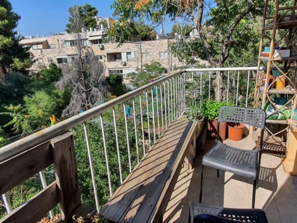 2.5rooms.apt.for.sale.Hapalmach.street.Jerusalem