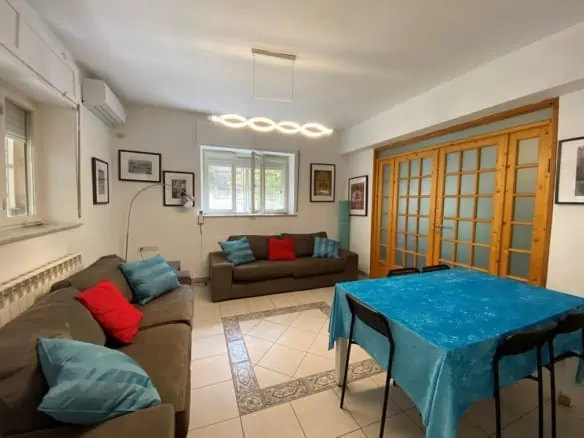 Kat.tet.BeNovember.st.airbnb