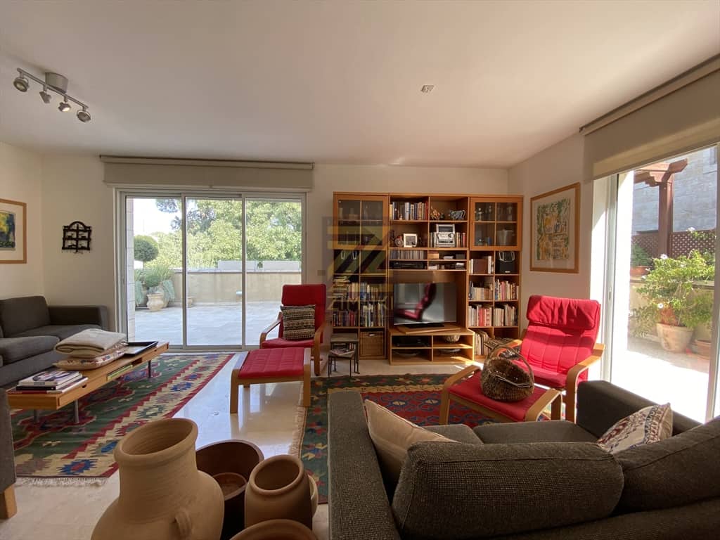 Mini.Penthouse.FOr.sale.in.Baka.by.Harakevet.Road