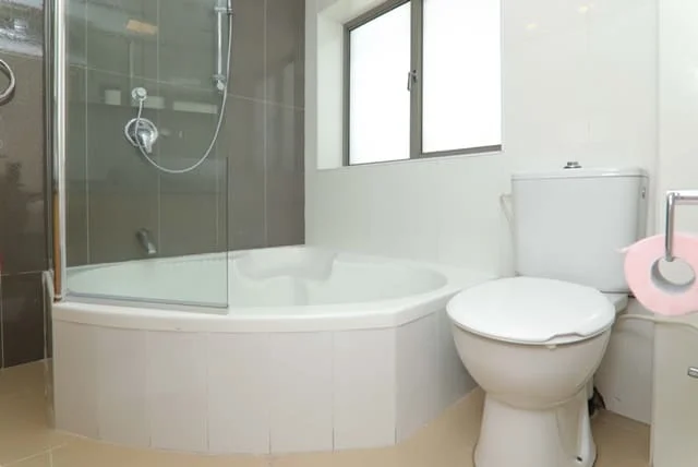 Balfor corner of bartenura street - mini penthouse