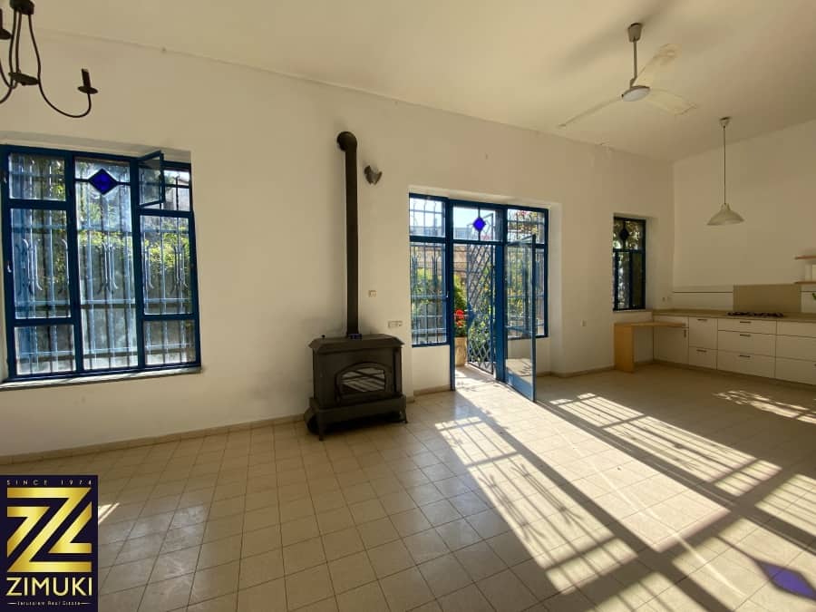 Abu.tor.Large.garden.apt.for.sale.arab.house