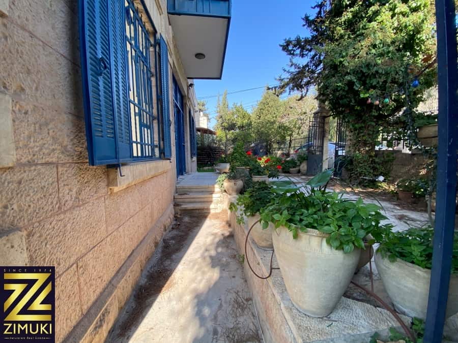 Abu.tor.Large.garden.apt.for.sale.arab.house