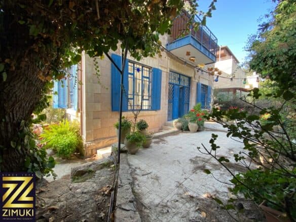 Abu.tor.Large.garden.apt.for.sale.arab.house