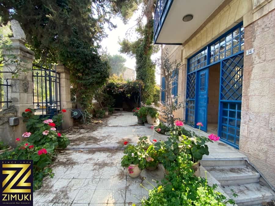 Abu.tor.Large.garden.apt.for.sale.arab.house
