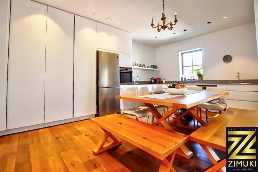 Old.Katamon.2br.furnished.rental