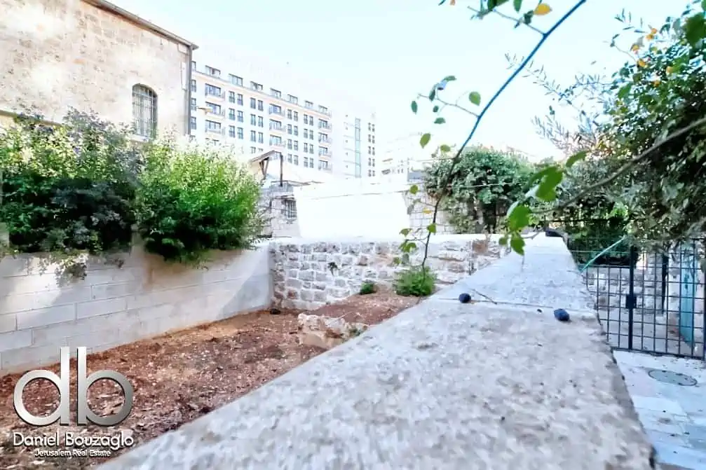 Zamenhuf.garden.apt.JErusalem