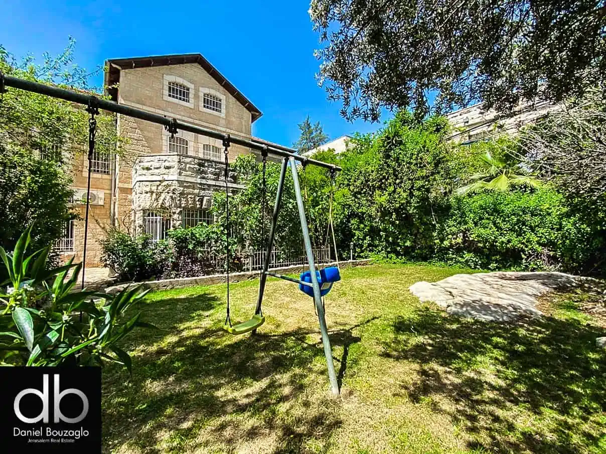 Private house old katamon for sale (26) Private house old katamon for sale