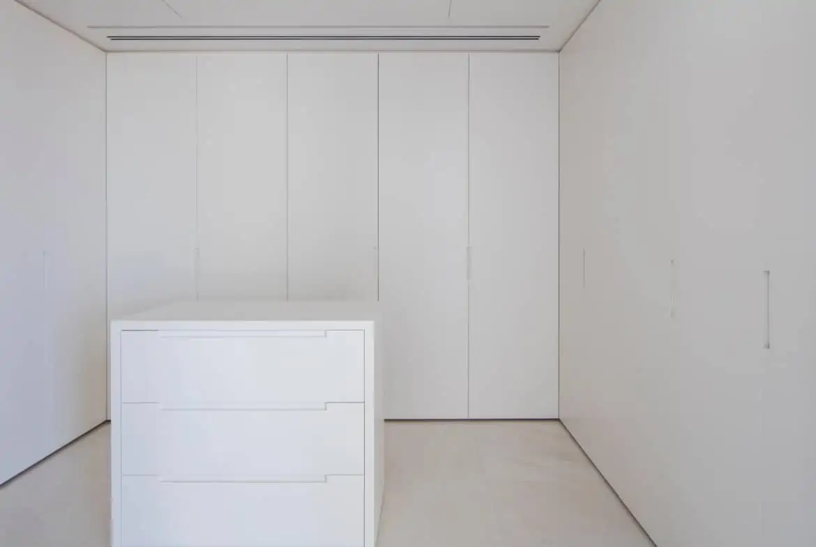 פרוייקט בלו תל אביב קומה שלמה למכירה