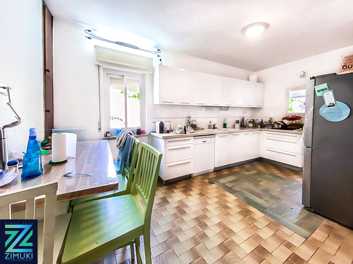 Penthouse on Beni Batira for sale - JLM