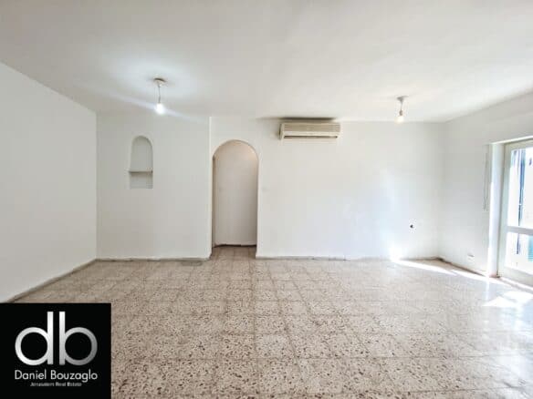 Tel.Chai.3br.for.sale.top.floor1