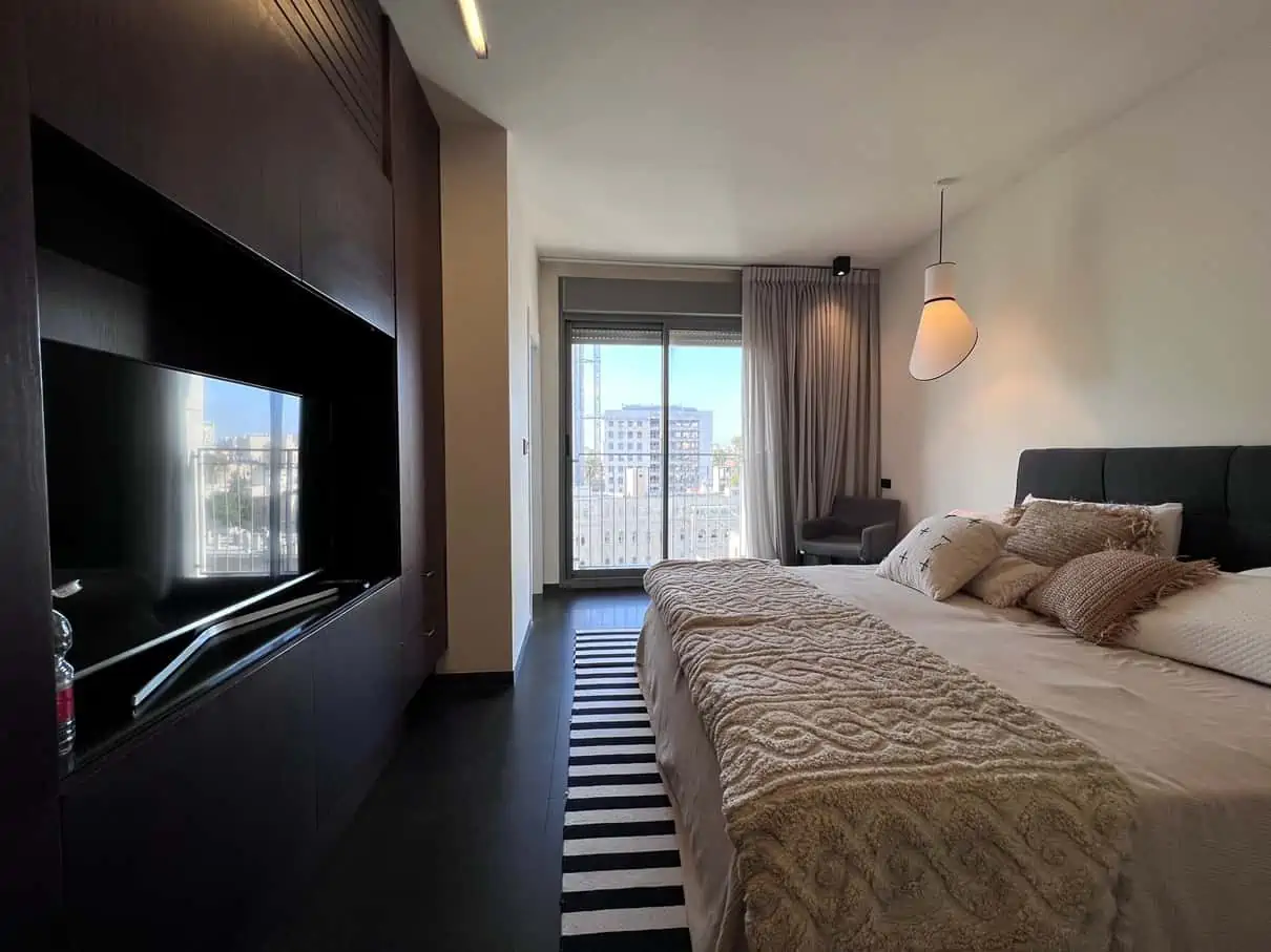 Harav.Agan.street.Penthouse.resale