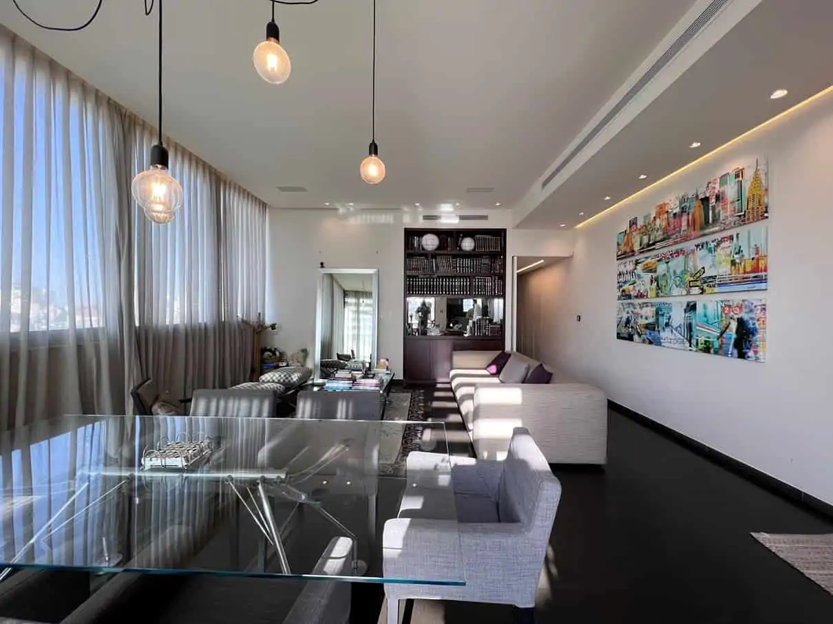 Harav.Agan.street.Penthouse.resale