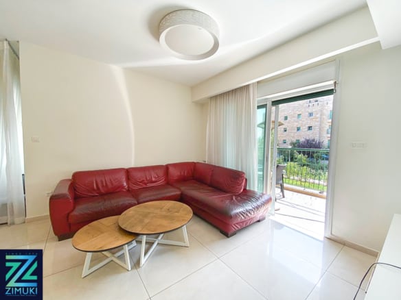 Israel.eldad.street.3br