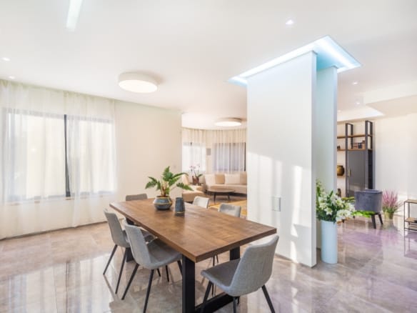 Near president house luxury apartment Jerusalem