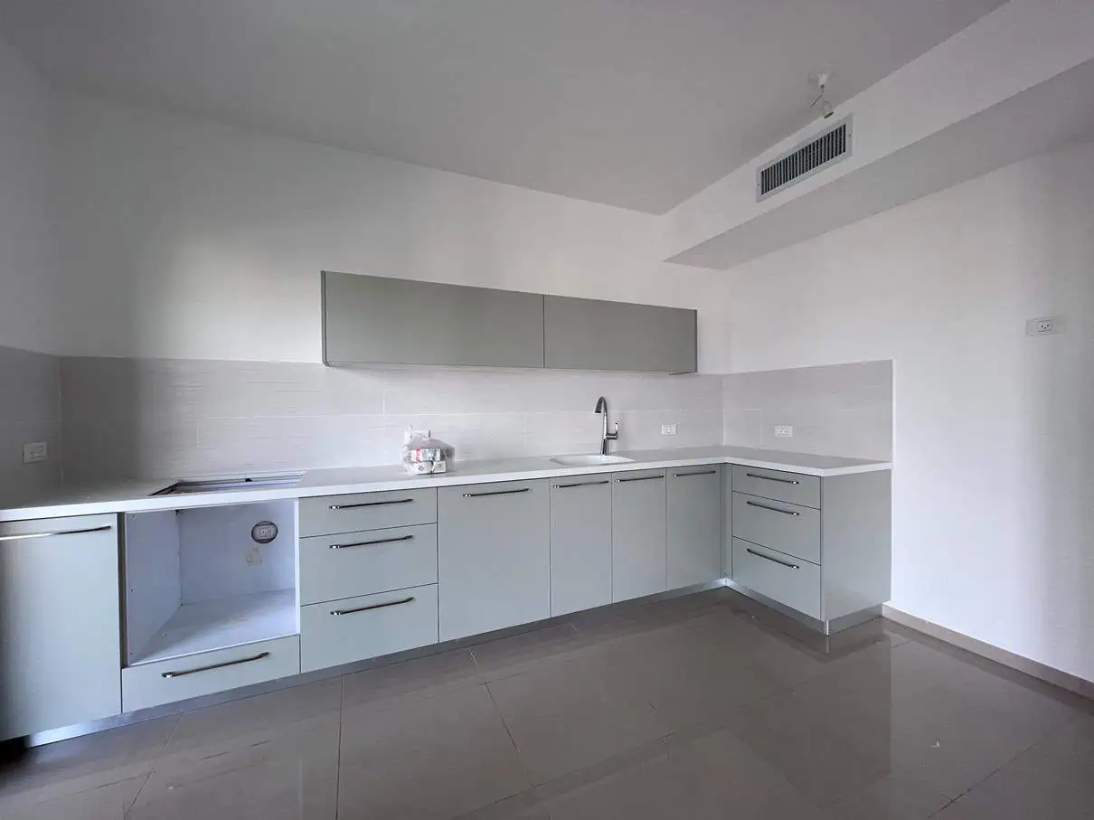 וולטר אבלס נוף ילדות 3 חדרים