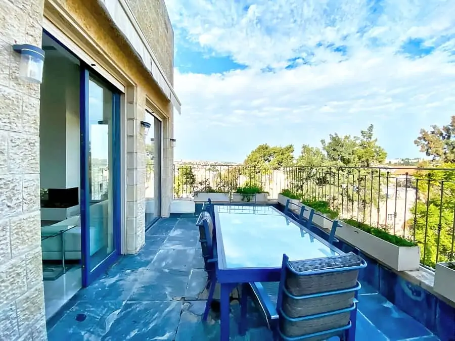 250 sqm PEnthouse for rent baka1210_Balancer 250 sqm PEnthouse for rent baka