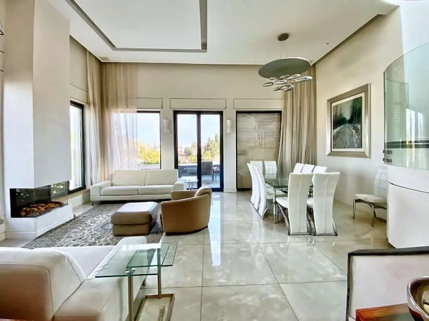 250 sqm PEnthouse for rent baka1213_Balancer 250 sqm PEnthouse for rent baka