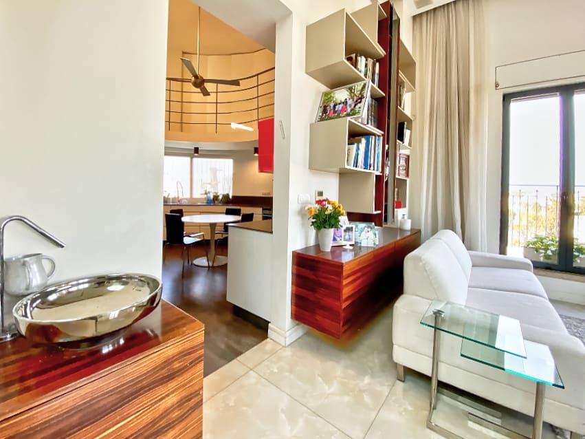 250 sqm PEnthouse for rent baka