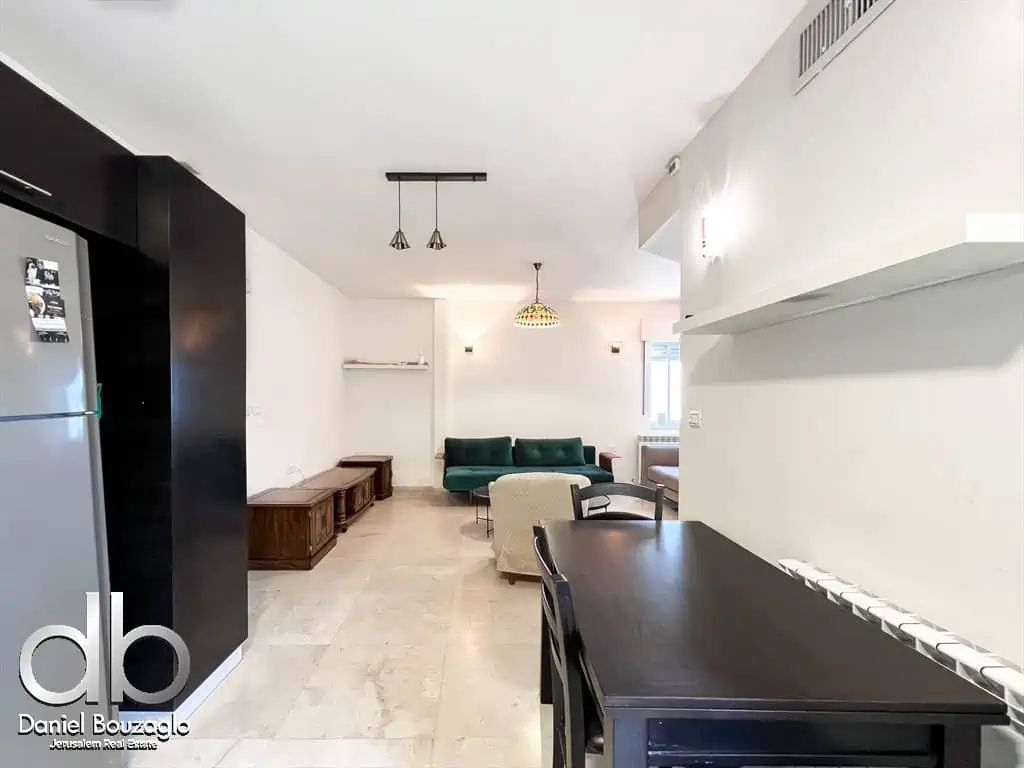 Hamalitz.street.3.5br.rental