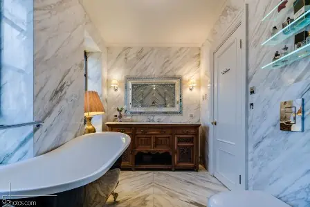 PRIVATE.HOUSE.RECHAVIA