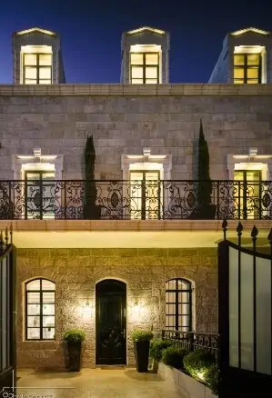PRIVATE.HOUSE.RECHAVIA