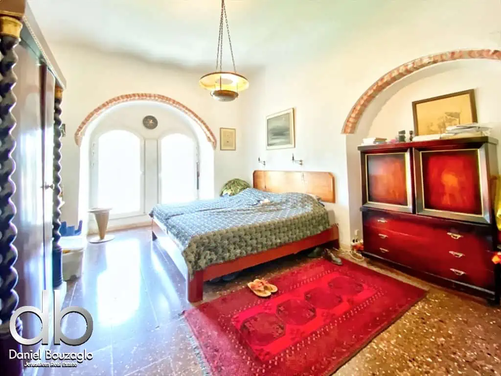 Yemin.Moshe.House.4.sale.Hamevaser