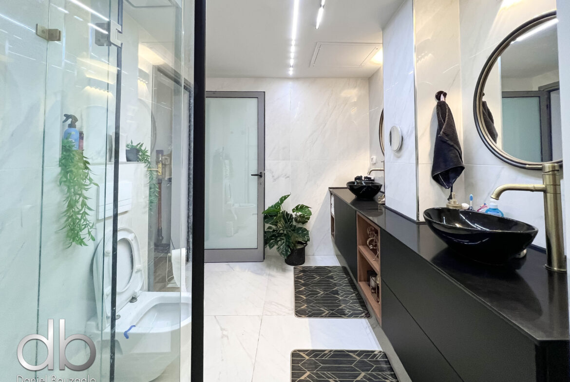 Hashofet Chaim Cohen Garden Apt-4 Hashofet Chaim Cohen Garden Apt for sale