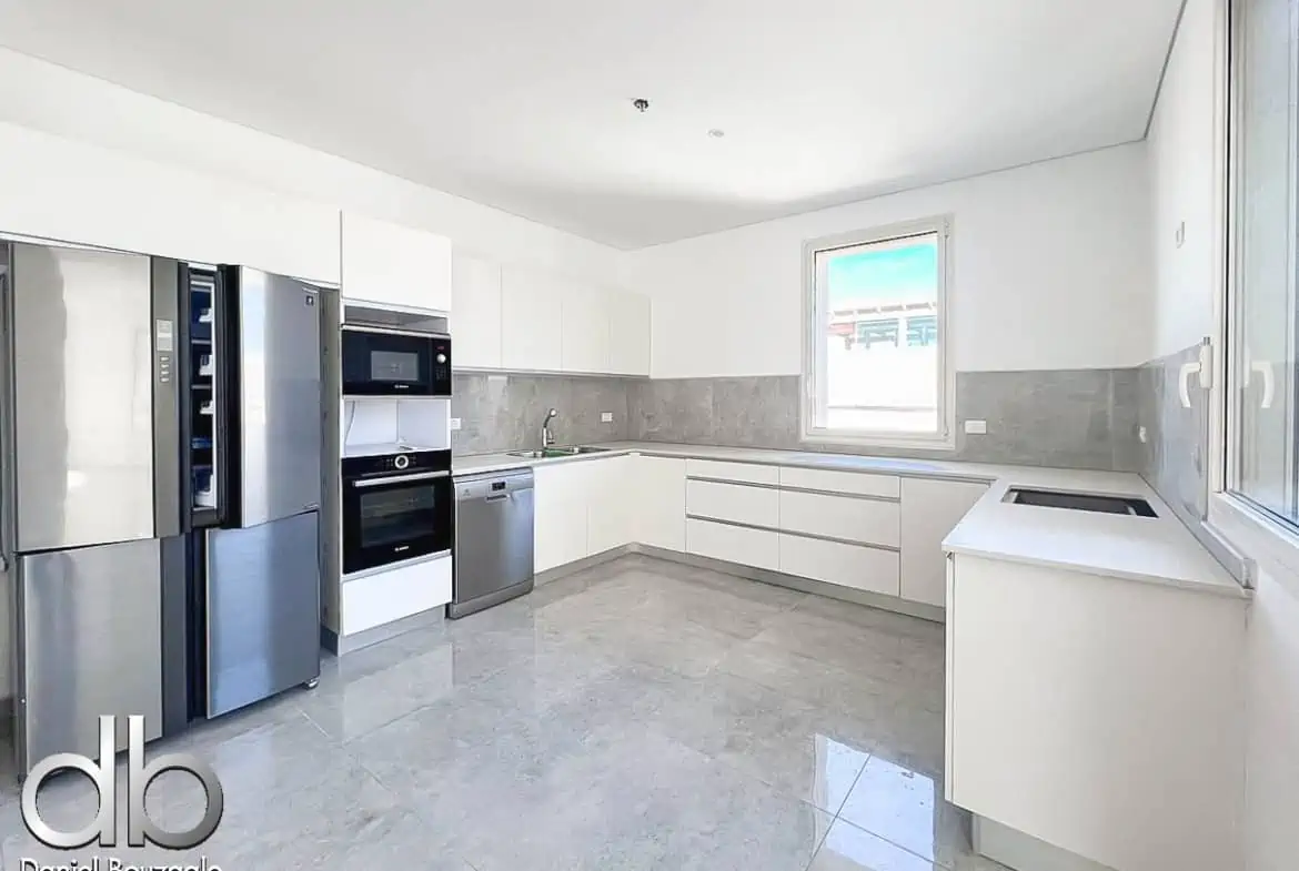 ParkEight.Penthouse.with (6) ParkEight.Penthouse.with