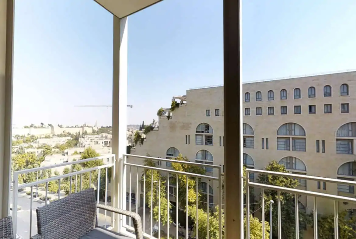 mamila 2br apartment