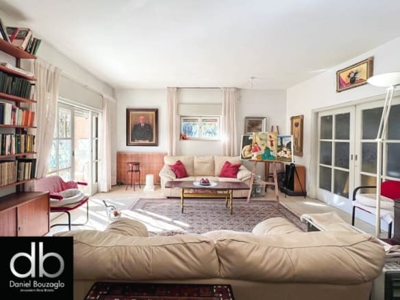 130sqm.4br.for.renovatioRadak.street