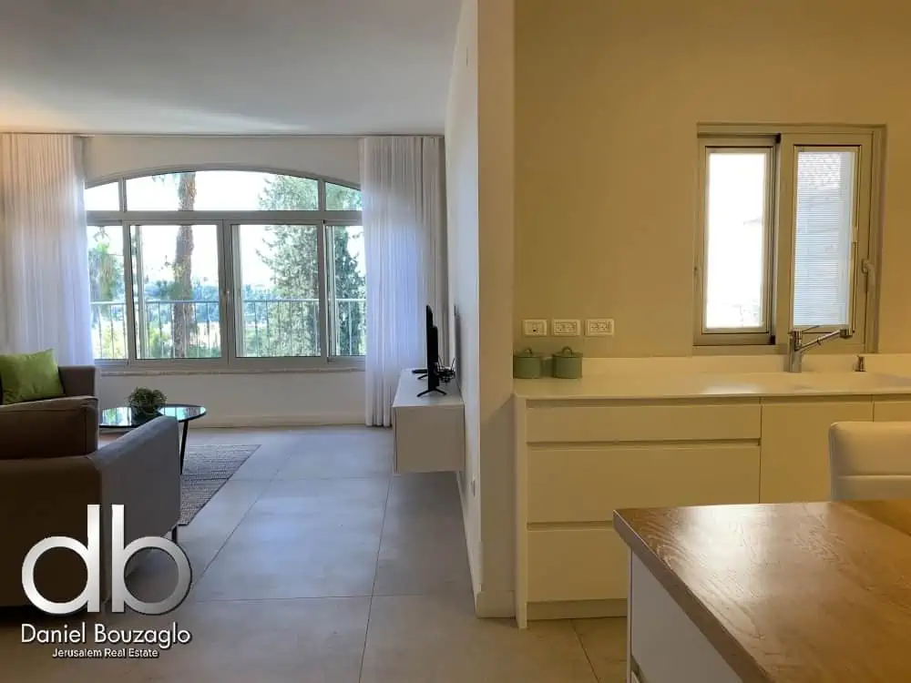 Aminadav.st.abu-tor.jerusalem.3br.rental