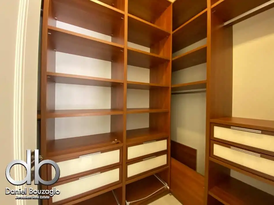 Garden.apartment.for.rent.Baka