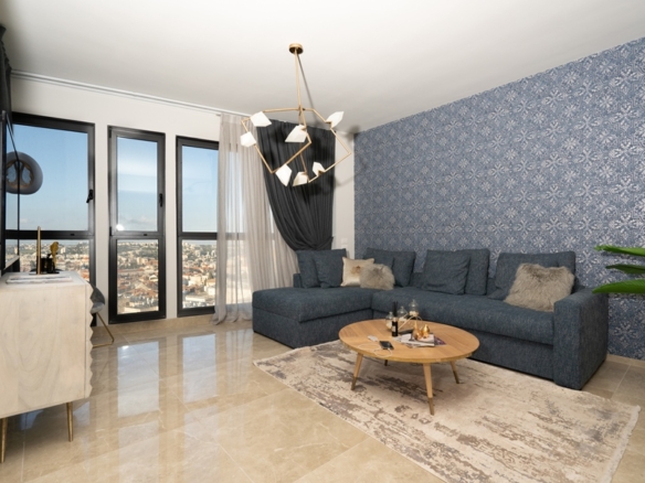 Jtower.resale.4br.floor9