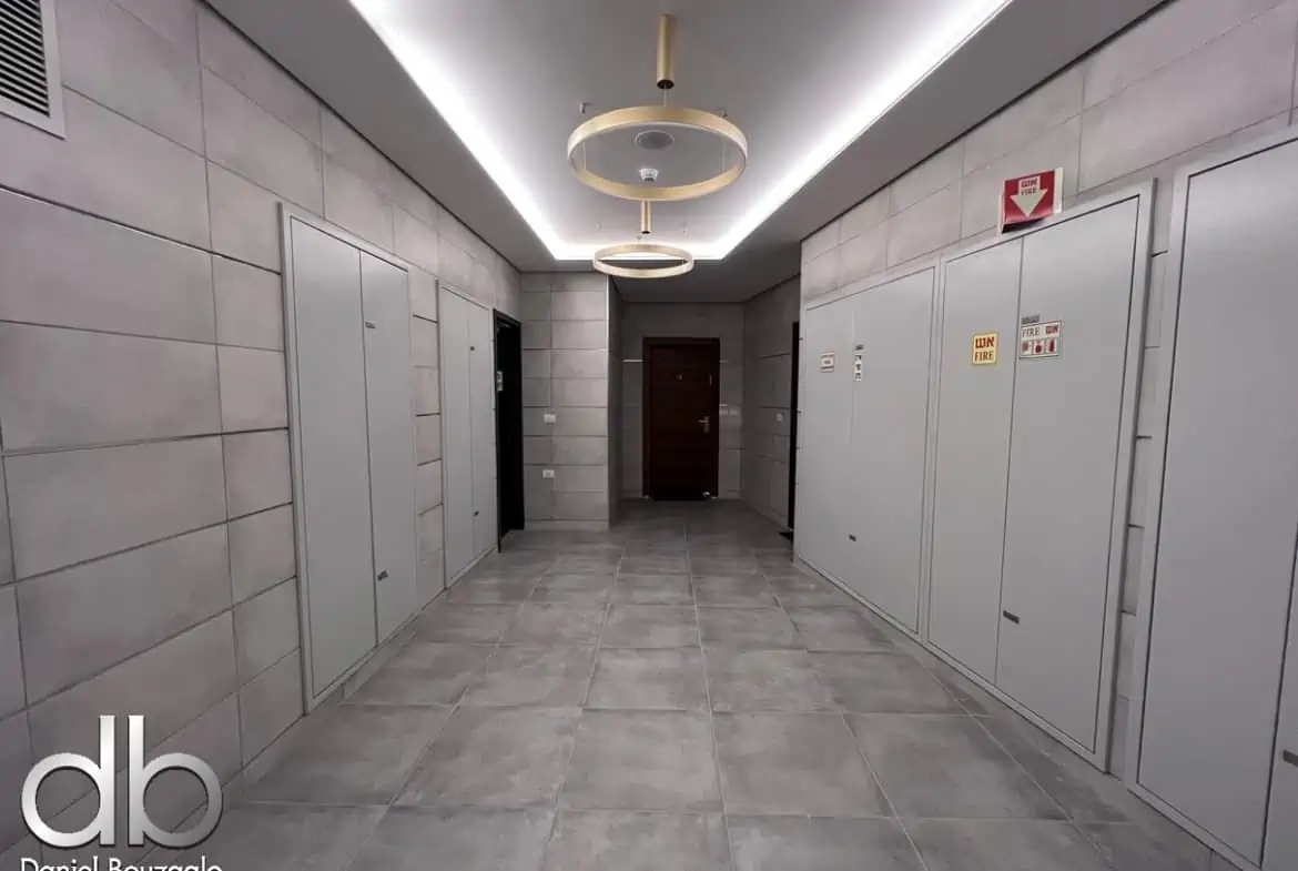 Shalem.Tower.Minipenthouse