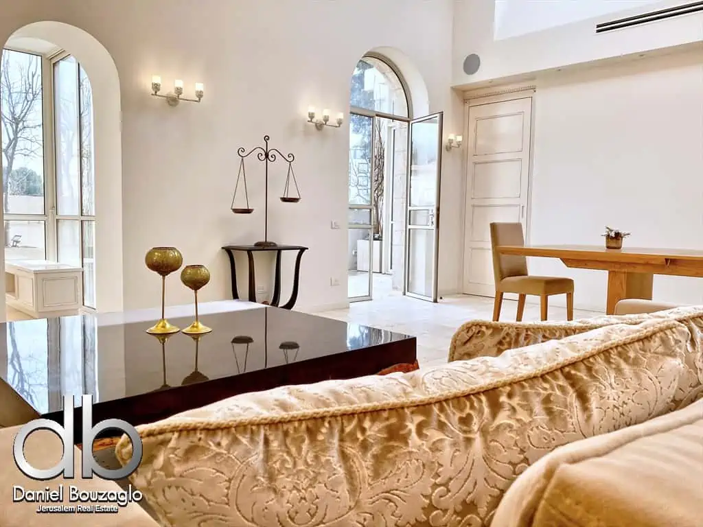 Tzvi.Gretz.street.Penthouse.Templer