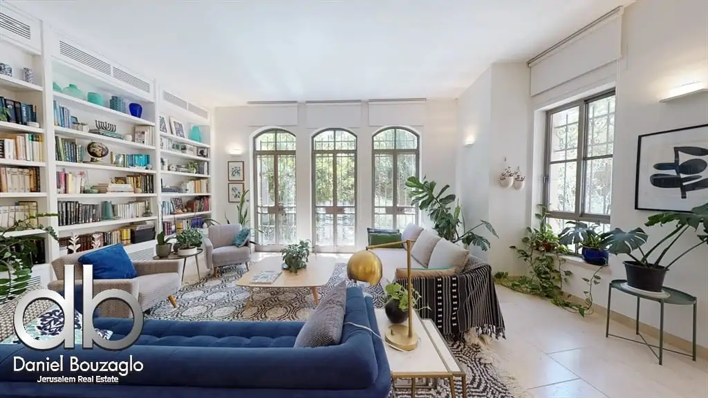 Chizkiyaho Hamelech 400sqm Garden Apartment for sale