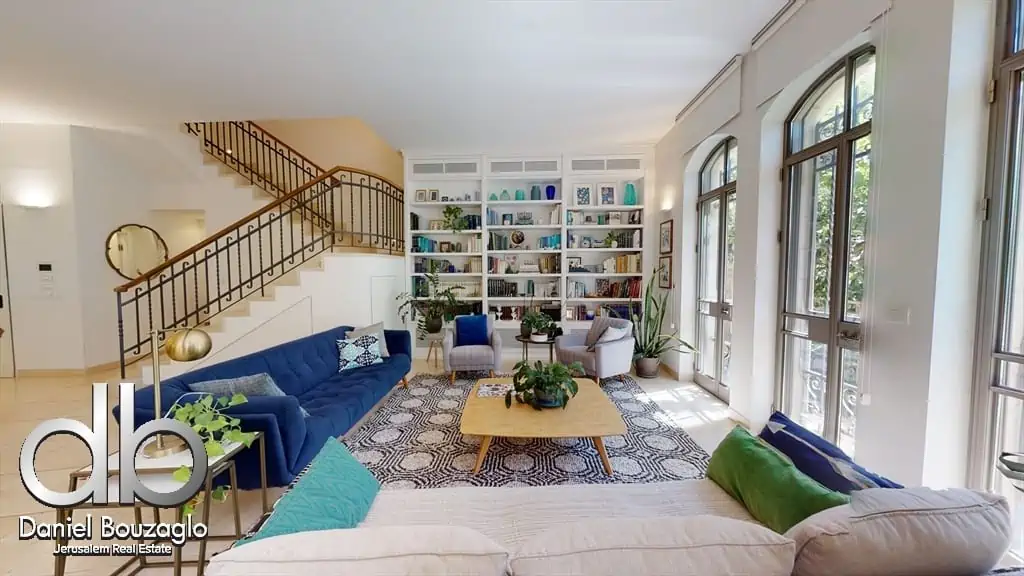 Chizkiyaho Hamelech 400sqm Garden Apartment for sale
