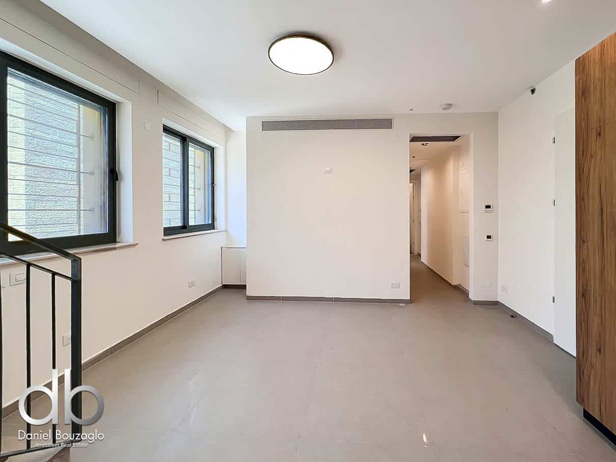 Gad.street.Baka.2br.and.roof.for .Rent
