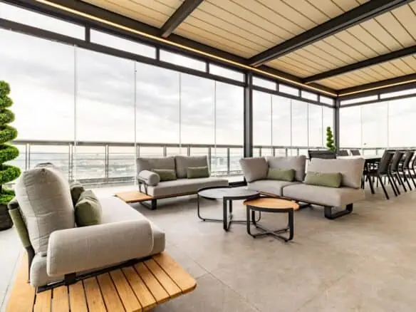 Jtower.Jaffa.street.Penthouse.with.Roof